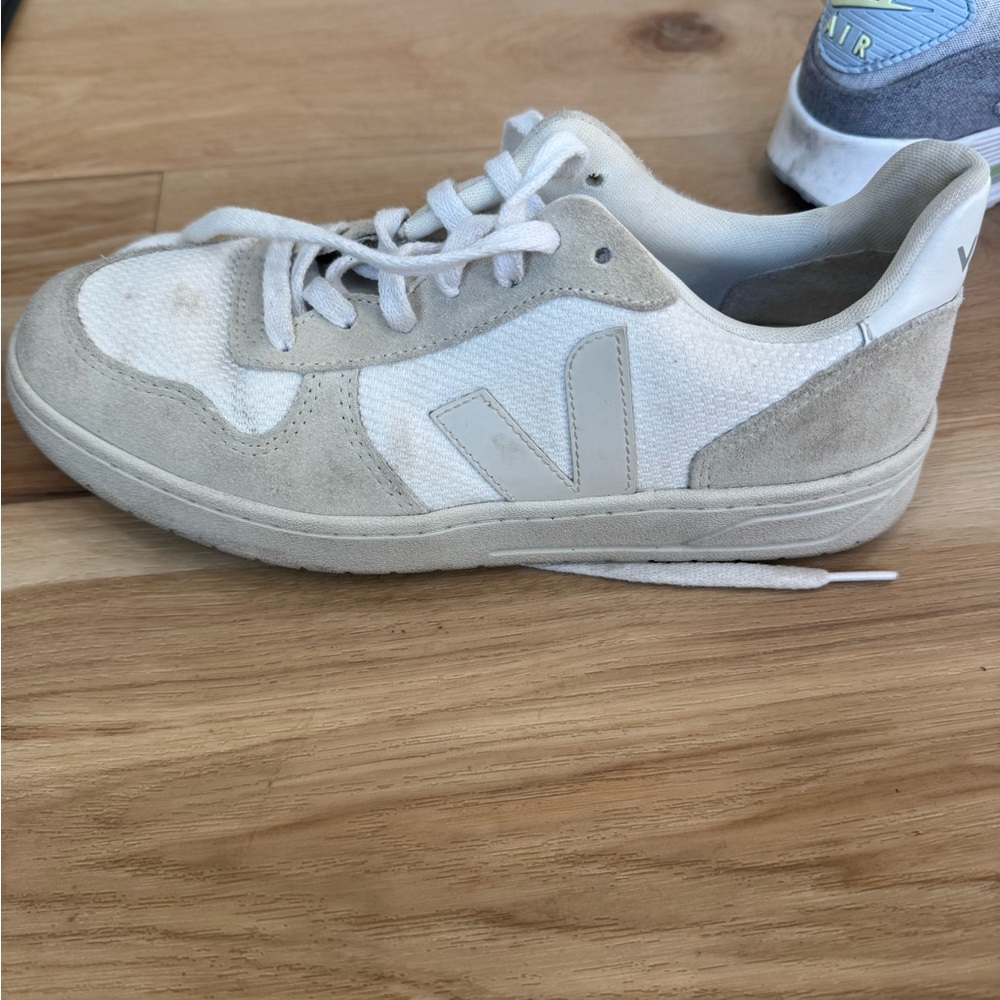 V-10 B-MESH WHITE NATURAL PIERRE- US Size 9